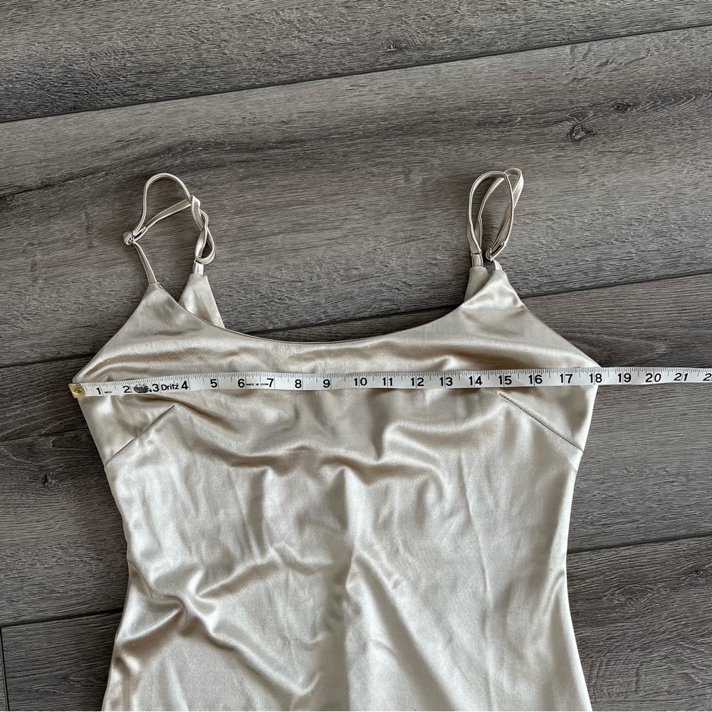Slipping through satin midi dress size XL - Picture 3 of 6